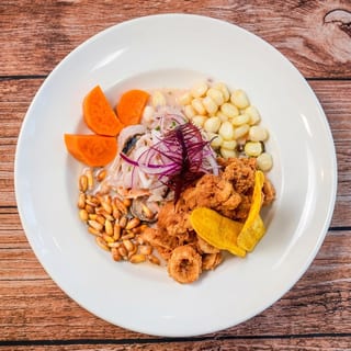 Ceviche Mixto